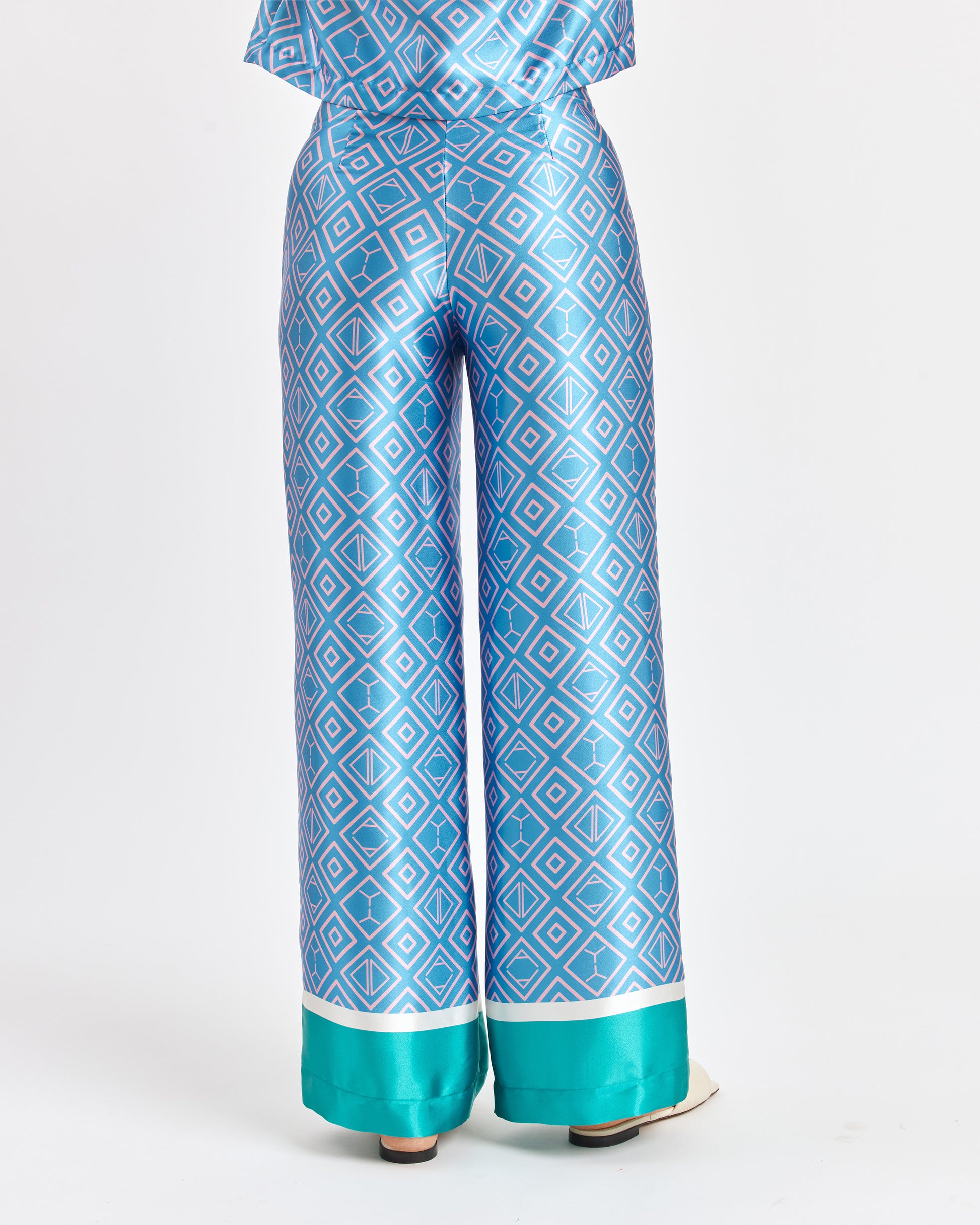 AYDA - Delphina Bottom