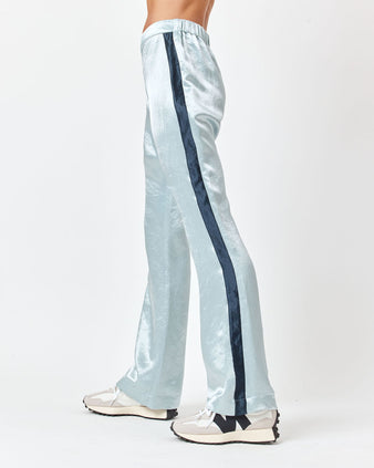 Max Flare Pant