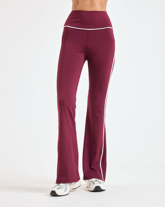 Zoe Flare Legging